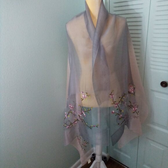 DUSTY PINK GREY OMBRE 40% SILK 60% WOOL LONG SHEER EMBROIDERED JAPANESE BLOSSOMS - Picture 3 of 10